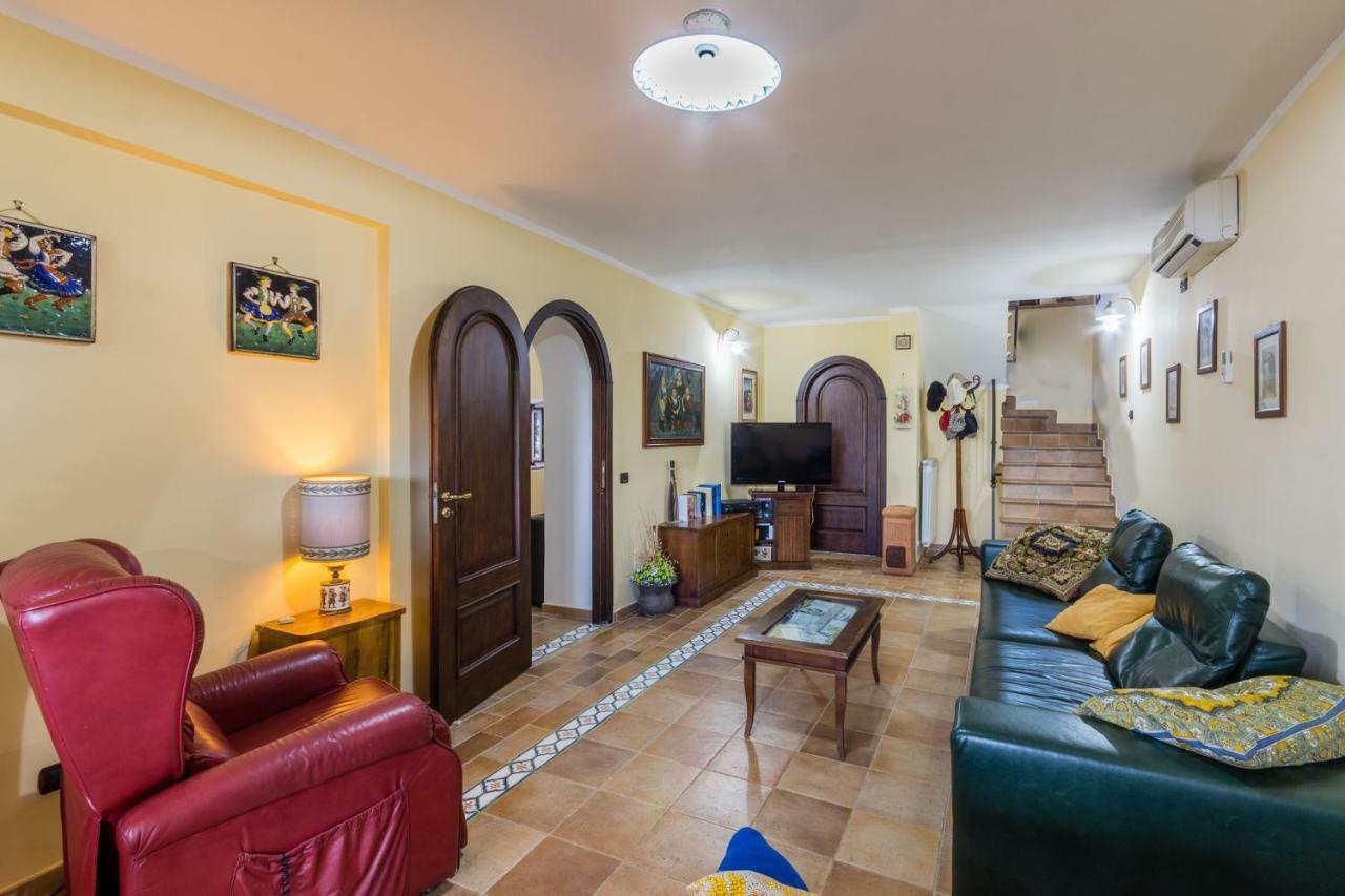Villa La Casetta Sonnino Екстериор снимка