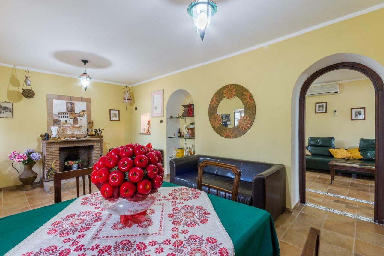 Villa La Casetta Sonnino Екстериор снимка