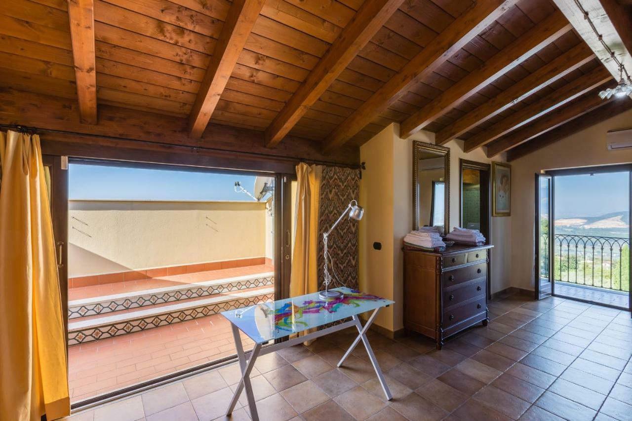 Villa La Casetta Sonnino Екстериор снимка