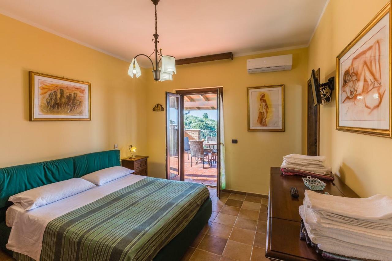 Villa La Casetta Sonnino Екстериор снимка