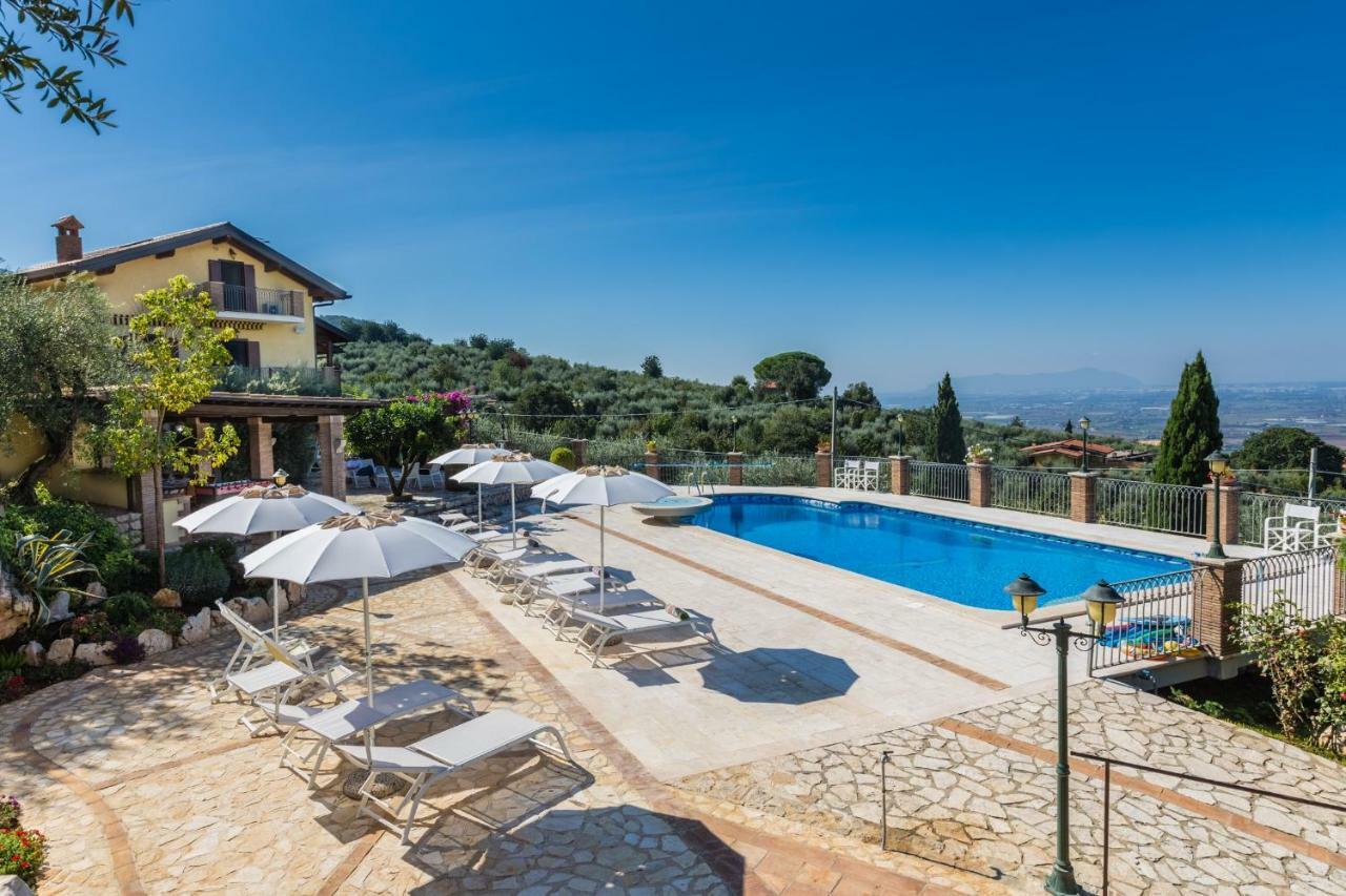 Villa La Casetta Sonnino Екстериор снимка